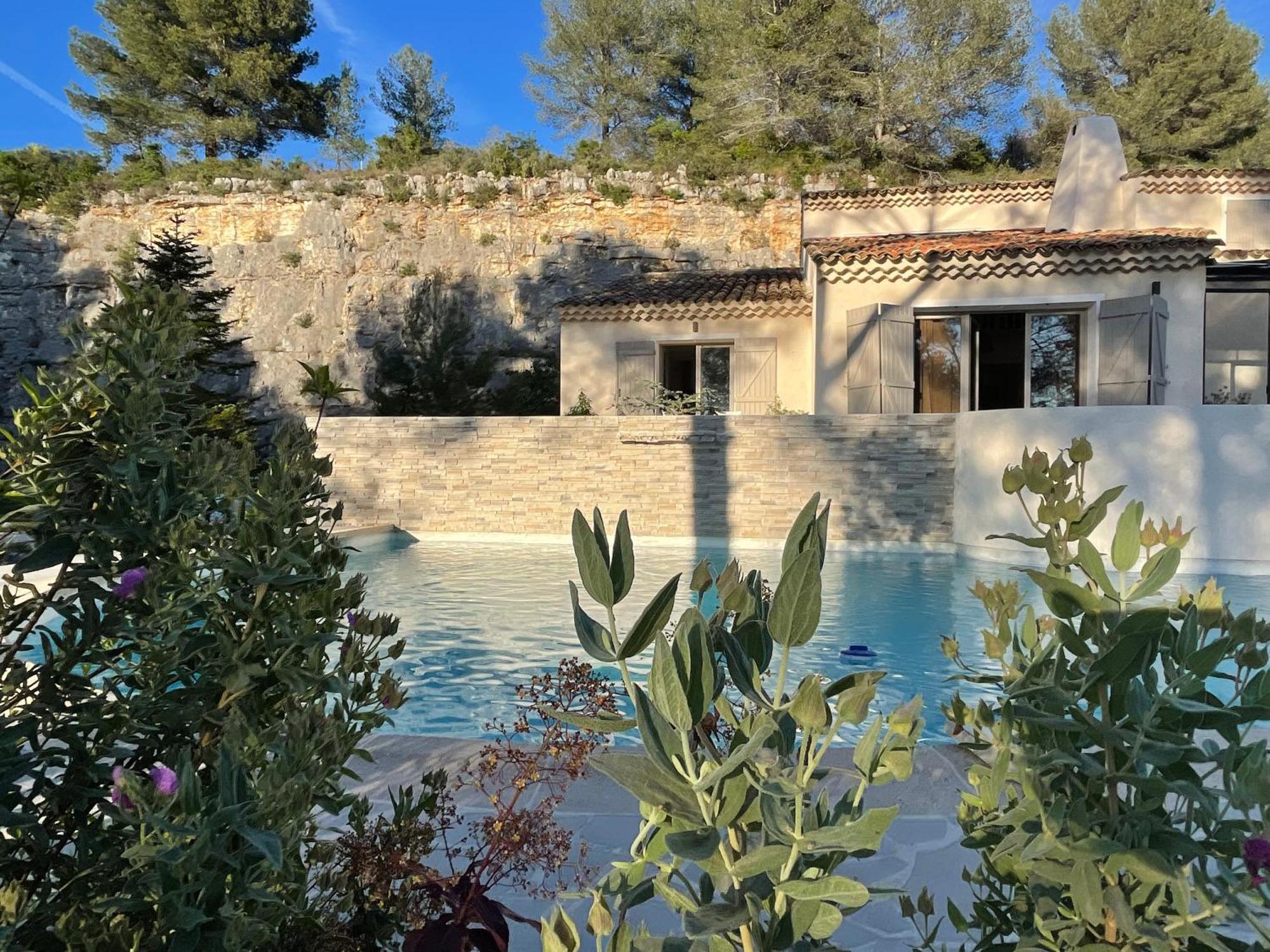 La Villa Des Carriers- Maison Avec Piscine Proche Mer Roquefort-les-Pins Exterior foto