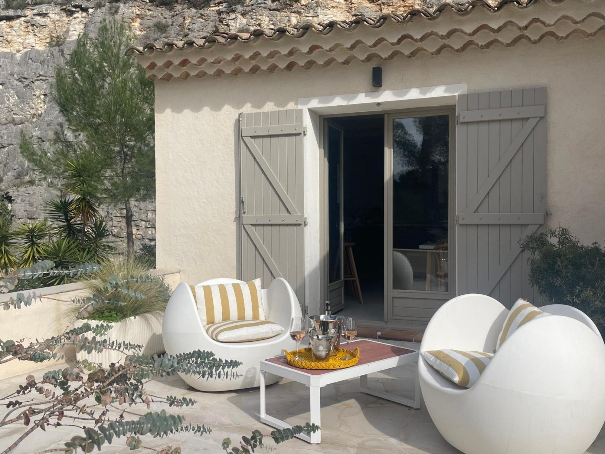 La Villa Des Carriers- Maison Avec Piscine Proche Mer Roquefort-les-Pins Exterior foto