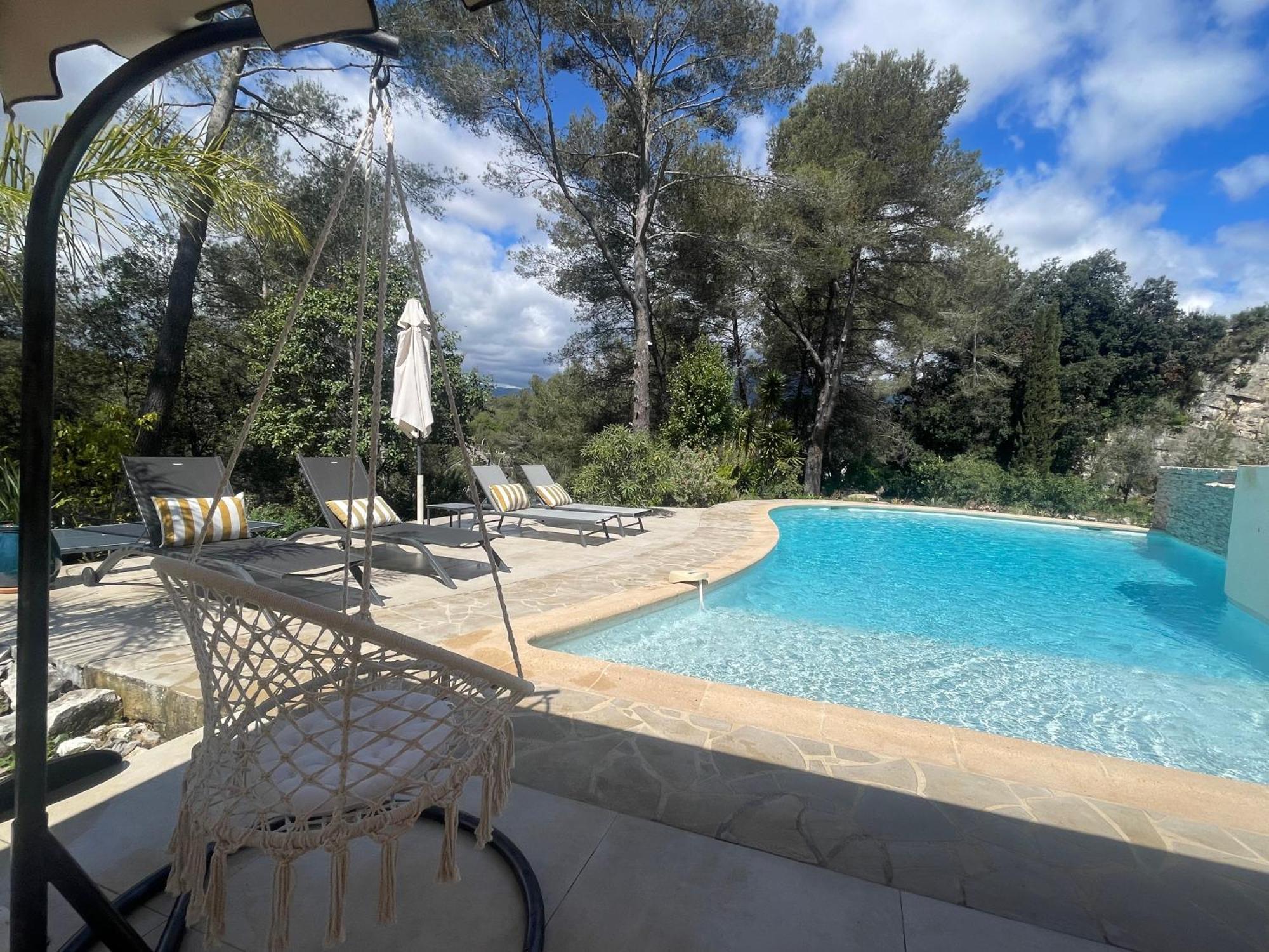 La Villa Des Carriers- Maison Avec Piscine Proche Mer Roquefort-les-Pins Exterior foto